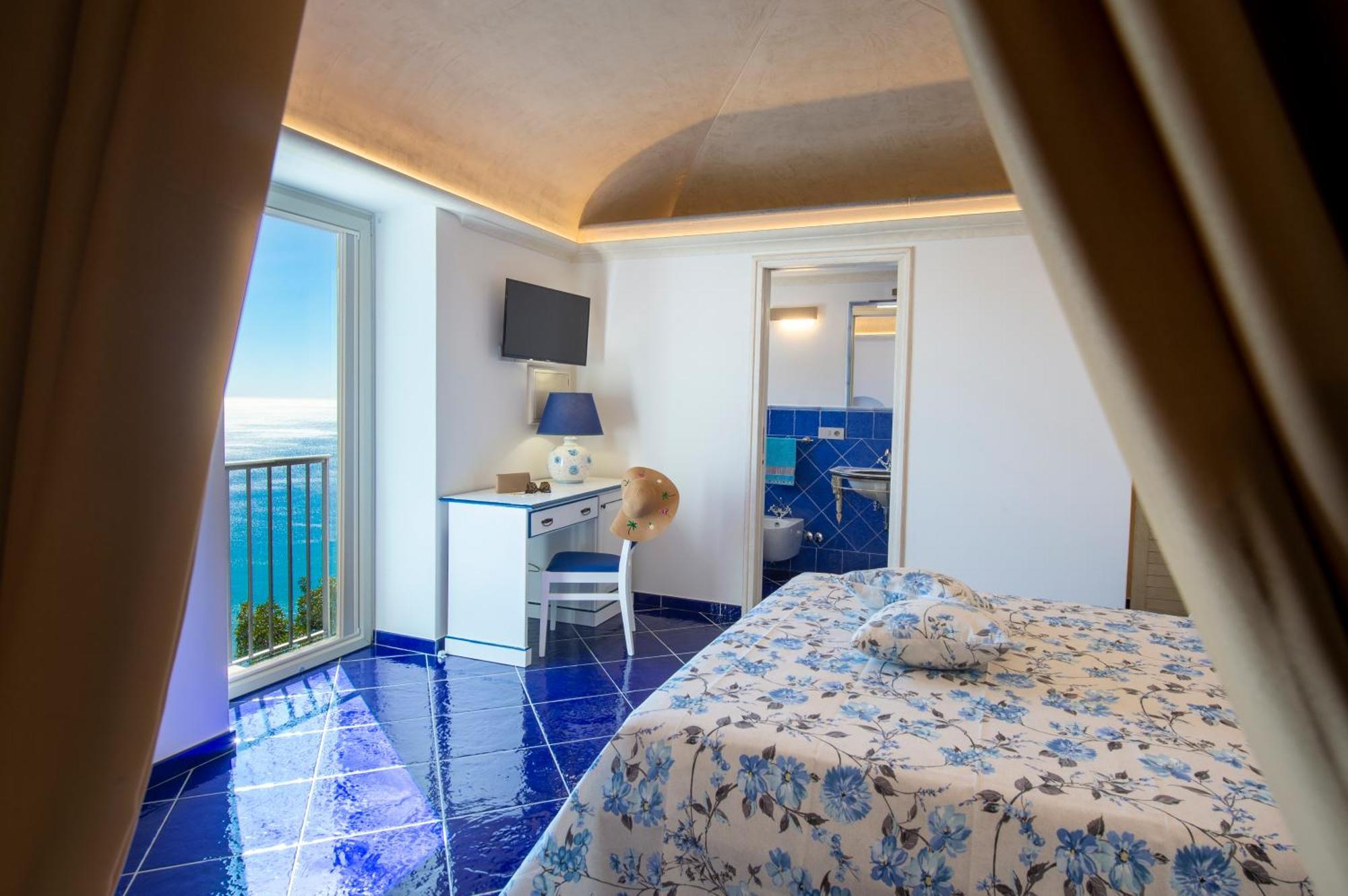 Le Contrade By Sosore Holiday Homes -Amalfi Coast Furore Esterno foto